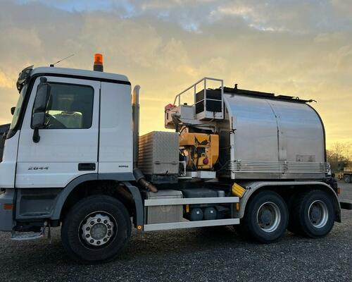 MERCEDES BENZ ACTROS  2644 6X4