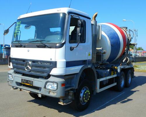 Mercedes Benz Actros 3336 AK 6x6 Cifa