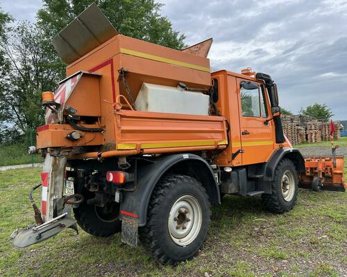 MERCES BENZ UNIMOG U 90 TURBO SKLÁPĚČ +SYPAČ A RADLICE