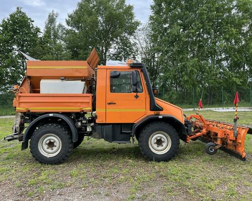 MERCES BENZ UNIMOG U 90 TURBO SKLÁPĚČ +SYPAČ A RADLICE