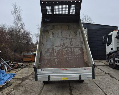 Renault Master jednostranný sklápěč