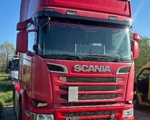Scania R520