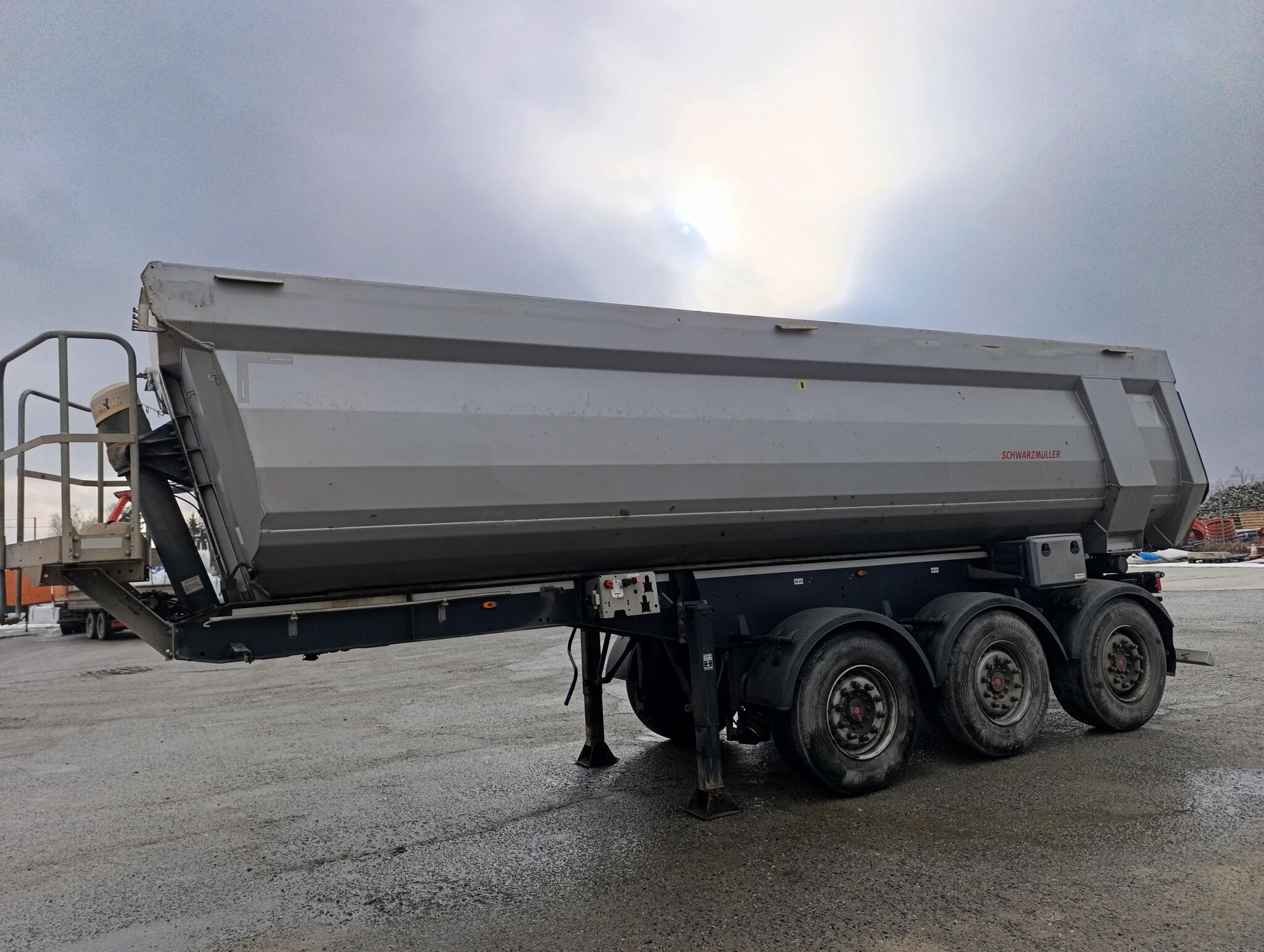 Schwarzmuller KIS-3/E