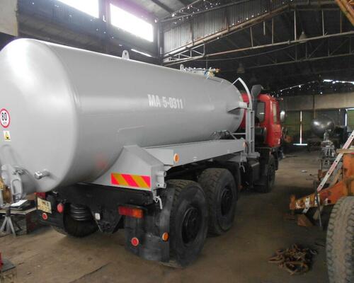 T 815 Agro