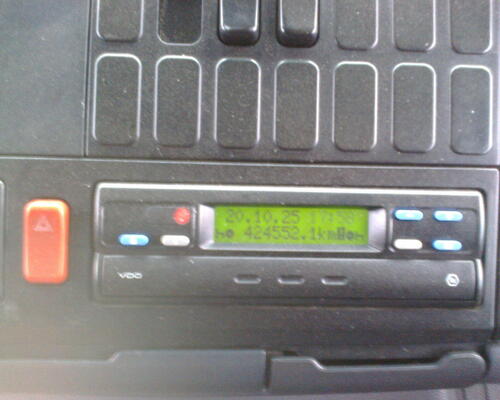 Tachograf - analogový - 24V - na kolečka - klasika - šuplík