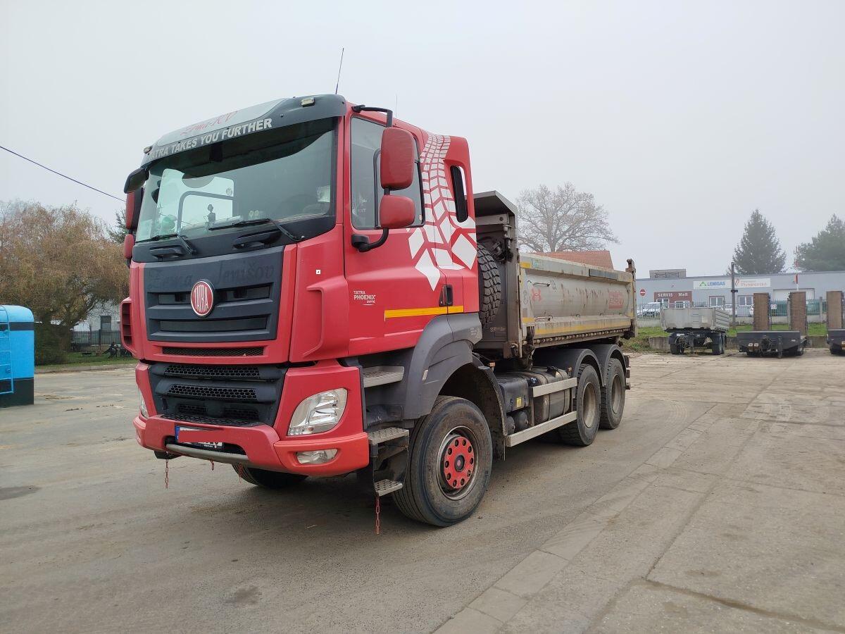 Tatra Phoenix 6x6 třístranný sklápěč Bordmatic