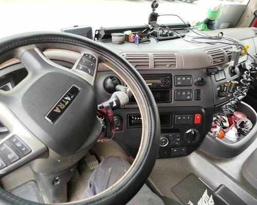 Tatra Phoenix 6x6 třístranný sklápěč Bordmatic