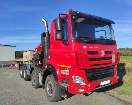 TATRA Phoenix 8x6 - nosič kontejnerů + SILNÁ hydraulická ruka