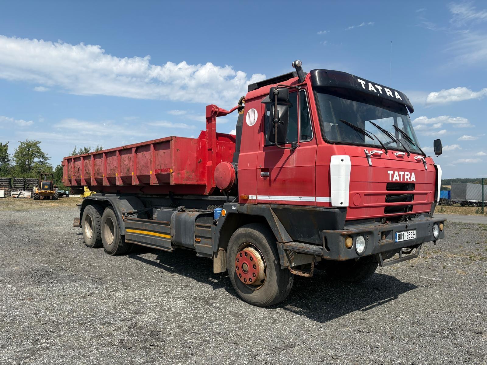 Tatra T815