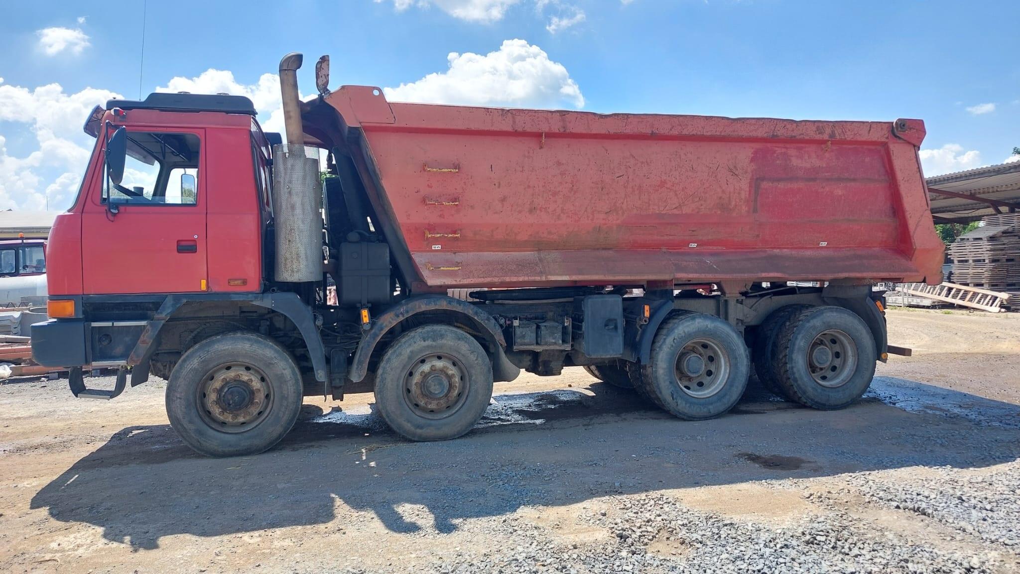 TATRA T815 TERRNO 8X8.2