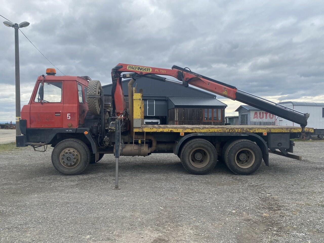valník TATRA T815+HR PALFINGER