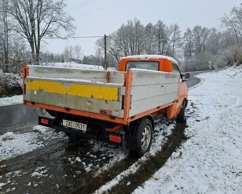 Volkswagen Transporter SKLÁPĚČ T4