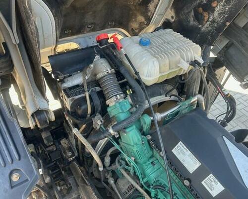 Volvo FH 500 HP VTT3R Tridem 3stranný sklápěč 8x4