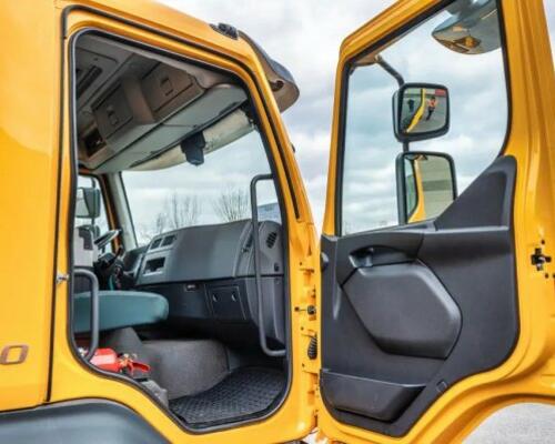 Volvo FL 210