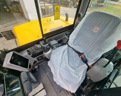 2x JCB 86C-2 450-800mth plná výbava- TOP stav