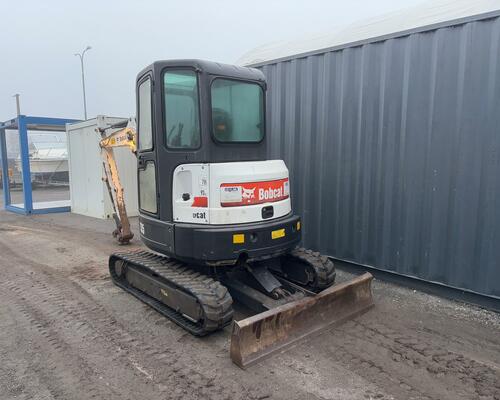 Bobcat E35