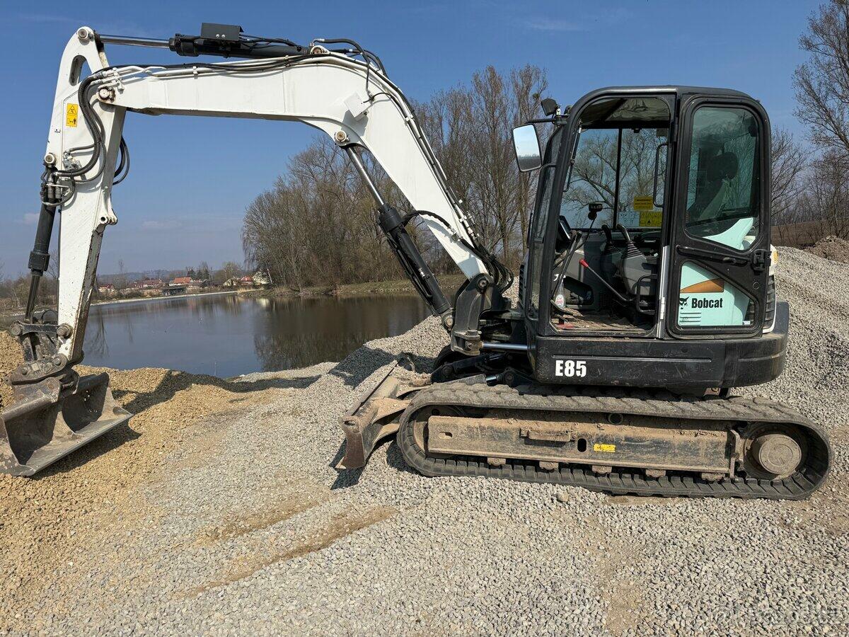 Bobcat E85