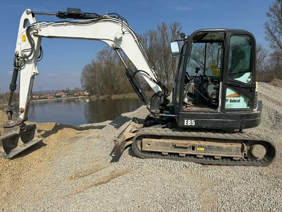 Bobcat E85