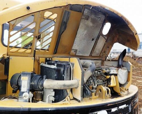 CATerpillar 307 C (Mitsubishi motor) CATerpillar 307 C (Mitsubishi motor)
