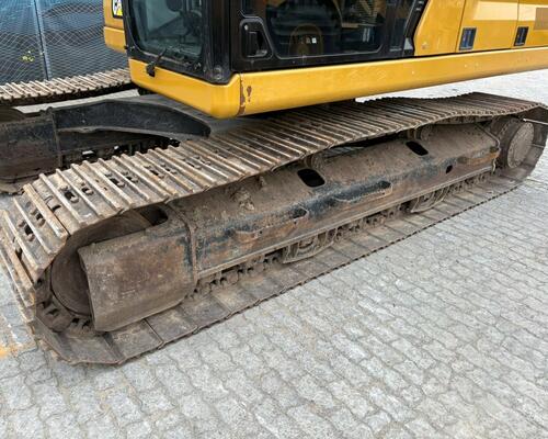 Caterpillar 320