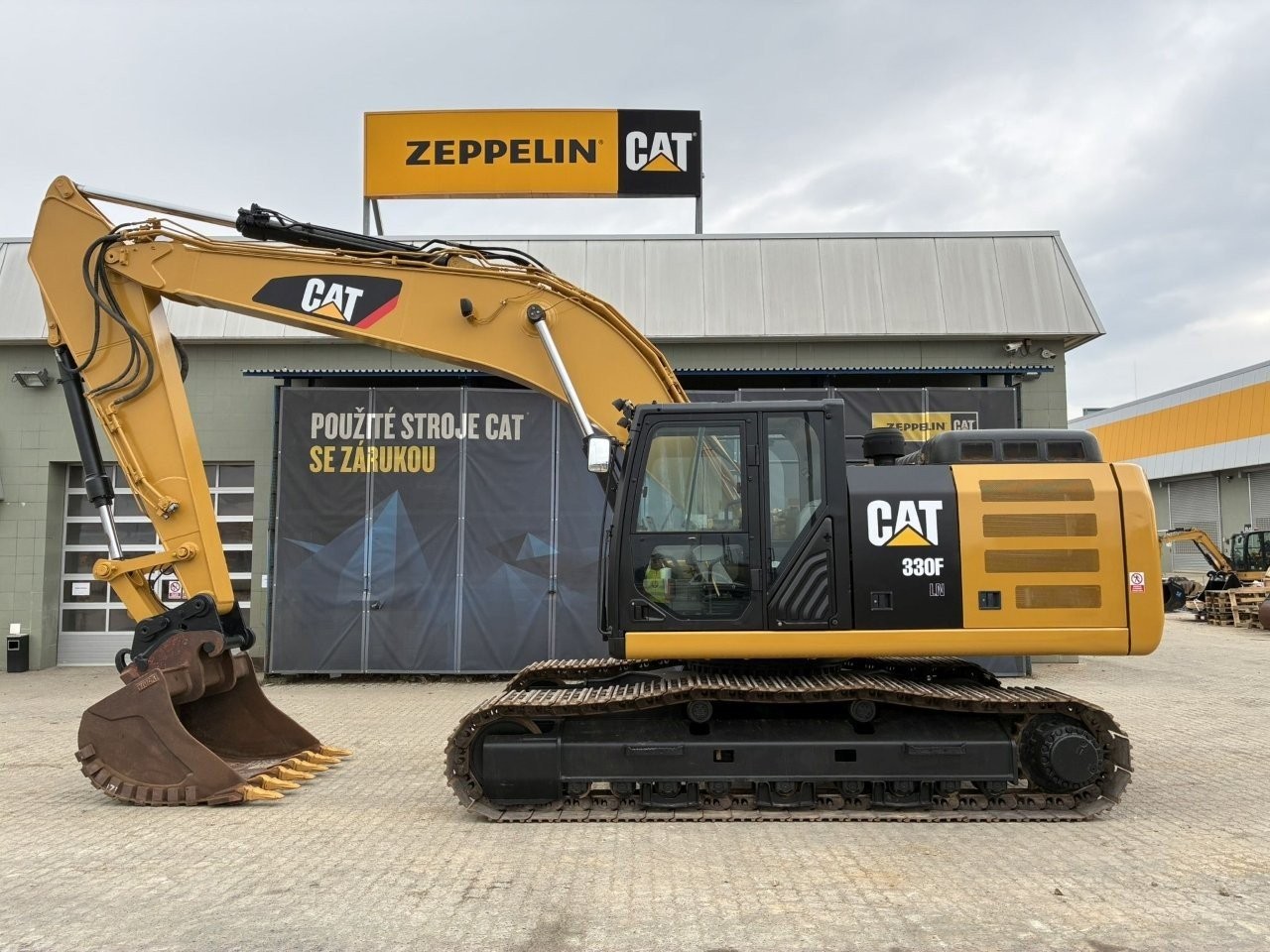 Caterpillar 330F LN
