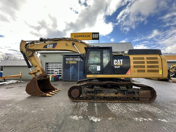 Caterpillar 352F