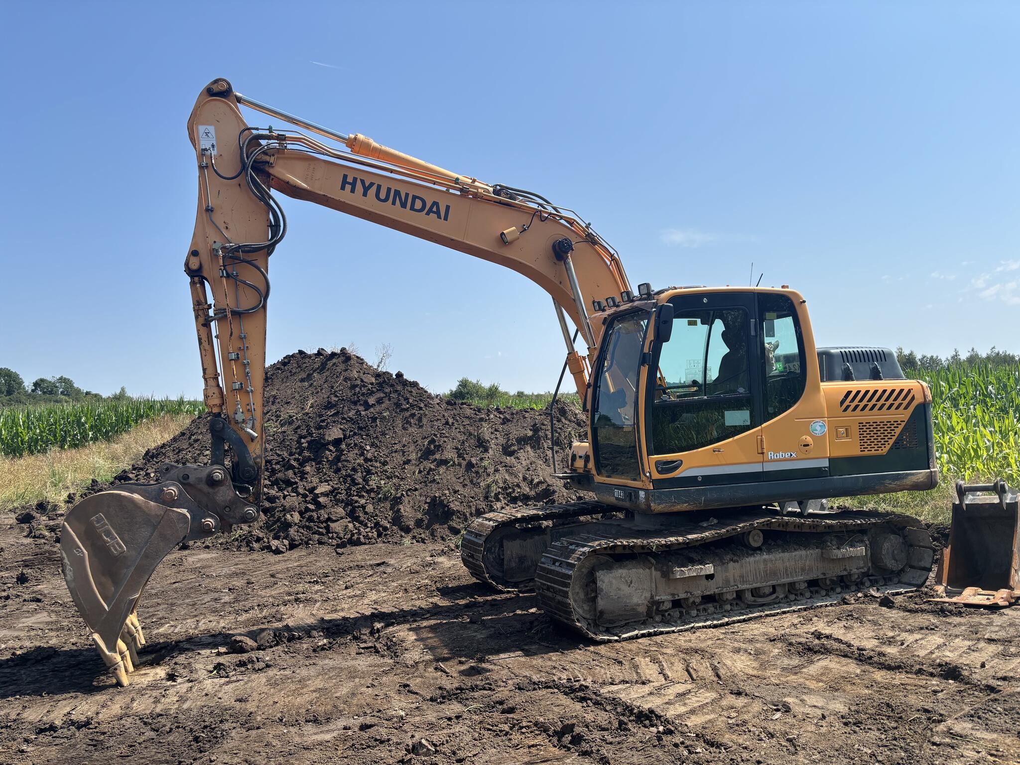 Hyundai Robex 140 LC