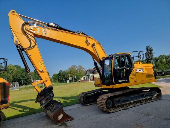 JCB 220X 2021 LC 4F -  3500mth - TOP stav