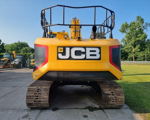 JCB 220X 2021 LC 4F -  3590mth - TOP stav