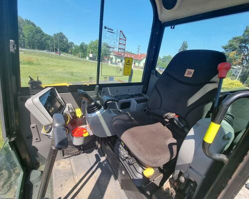 JCB 48Z 2017 4350mth JCB 48Z 2017 4350mth