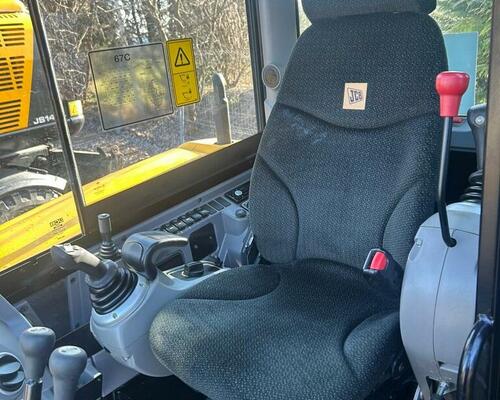 JCB 67C 2020 pouze 1000mth, A/C, 3 okruhy, refuel pumpa