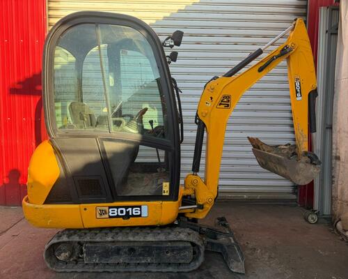 JCB 8016 CTS