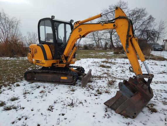 JCB 803