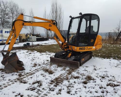 JCB 803