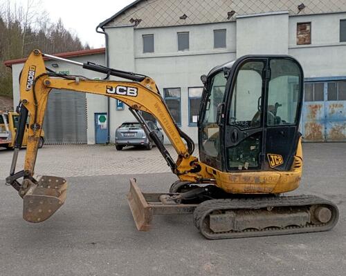 JCB 8030