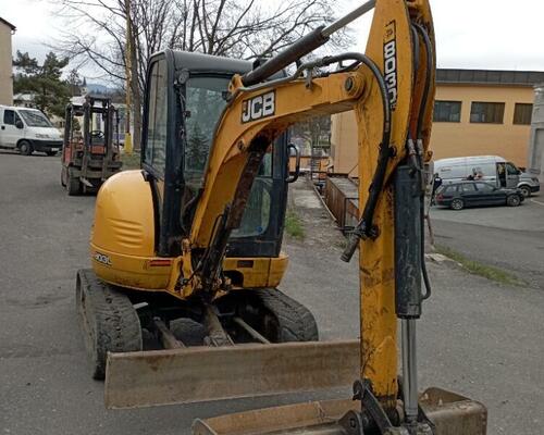 JCB 8030