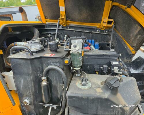 JCB 85Z-2, rok výroby 2021, 2842 motohodin JCB 85Z-2, rok výroby 2021, 2842 motohodin