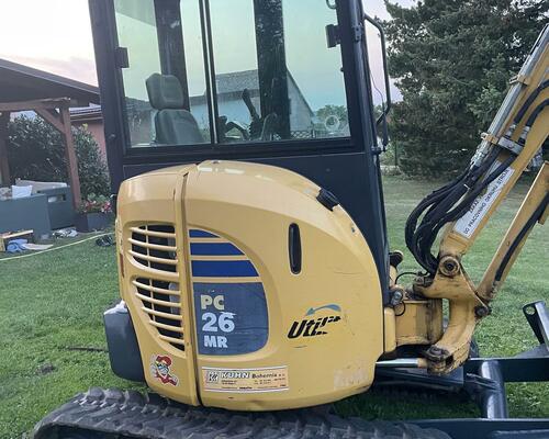Komatsu PC26MR-3