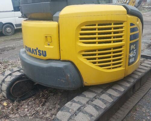 KOMATSU PC45MR-3