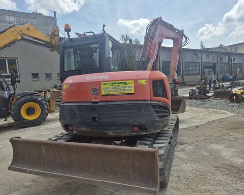 KUBOTA KX080-4