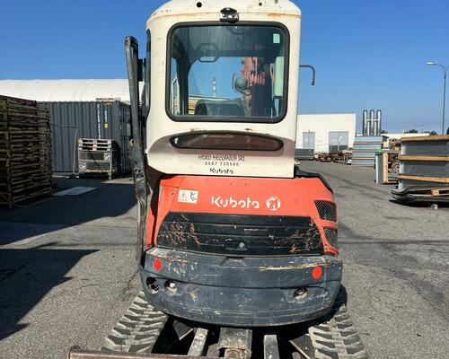 Kubota U25-3
