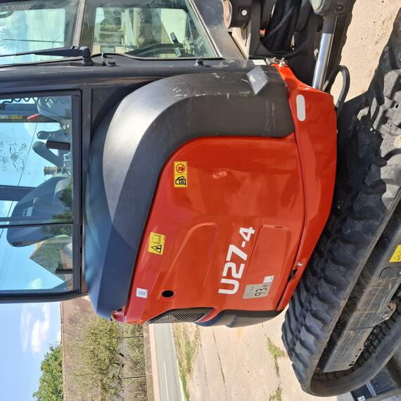 Kubota U27-4