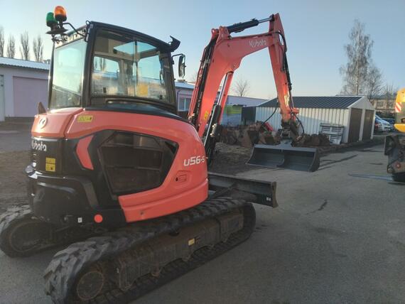 Kubota U56-5