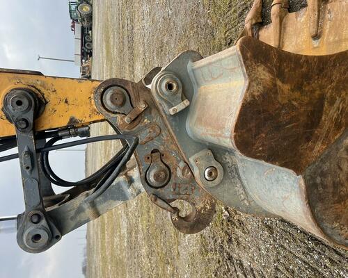 LIEBHERR R 924 LITRONIC COMPACT+ 2 X PODKOPOVÁ LŽÍCE 
