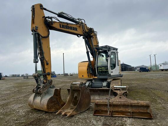 LIEBHERR R 924 LITRONIC COMPACT+ 2 X PODKOPOVÁ LŽÍCE A HYDRAULICKÁ SVAHOVKA-8000 MTH