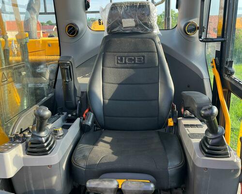 Pásové rypadlo JCB 150XL (Možnost leasingu)