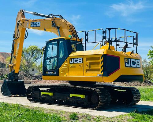 Pásové rypadlo JCB 220 XL (Možnost leasingu)