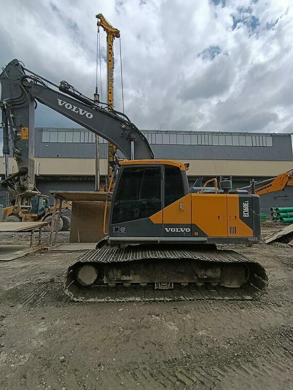 Pásové rypadlo VOLVO EC160EL pásový bagr VOLVO 160