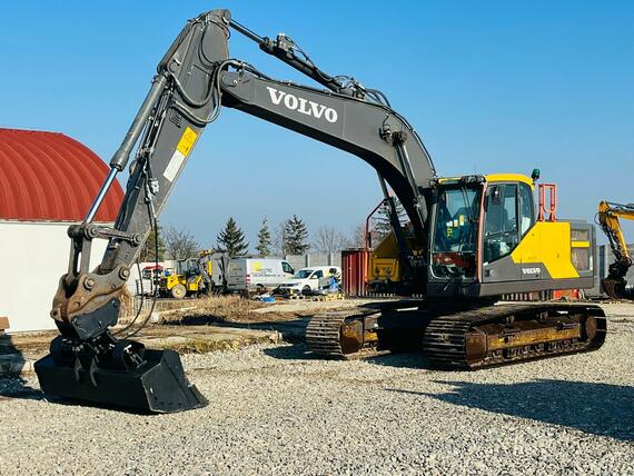 Pásové rypadlo Volvo EC220EL (Možnost leasingu)