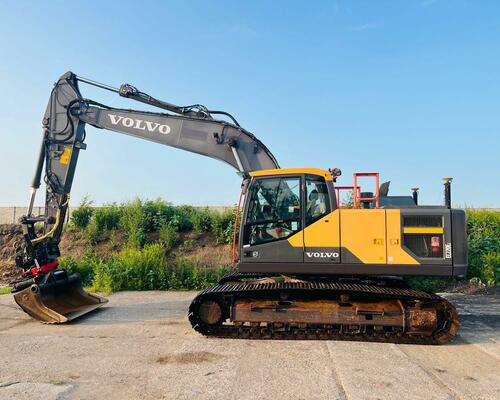 Pásové rypadlo Volvo EC220EL (Možnost leasingu)